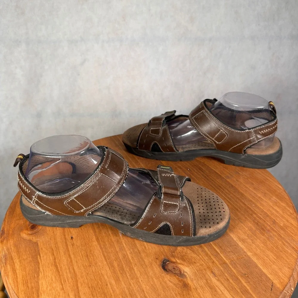 St. John's Bay Llewellyn Sandals Mens 11 Brown Good Memory Foam Strappy Sport